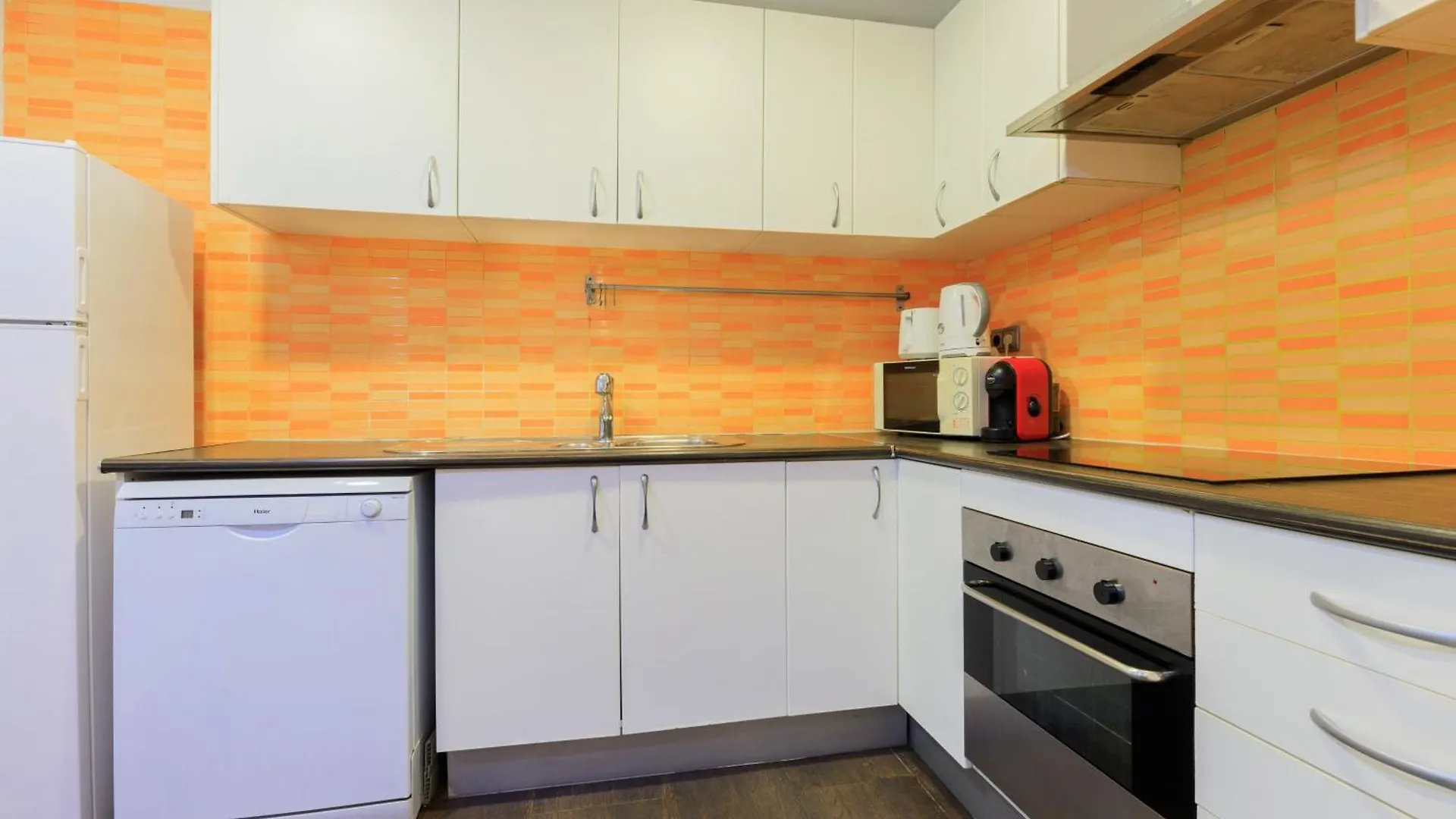 Housalia Corsega - Apartment 3 Bedrooms Next To Sagrada Familia Barcelona 0*,