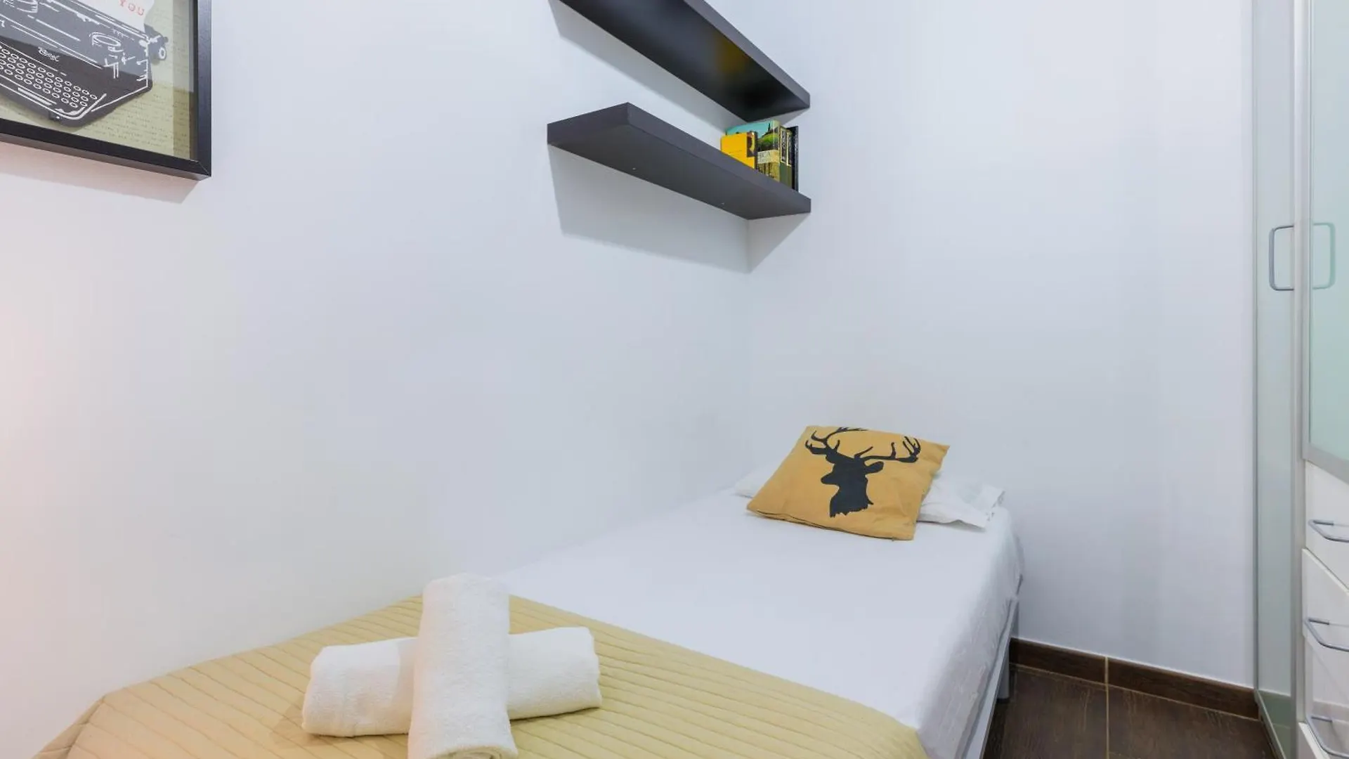 Housalia Corsega - Apartment 3 Bedrooms Next To Sagrada Familia Barcelona